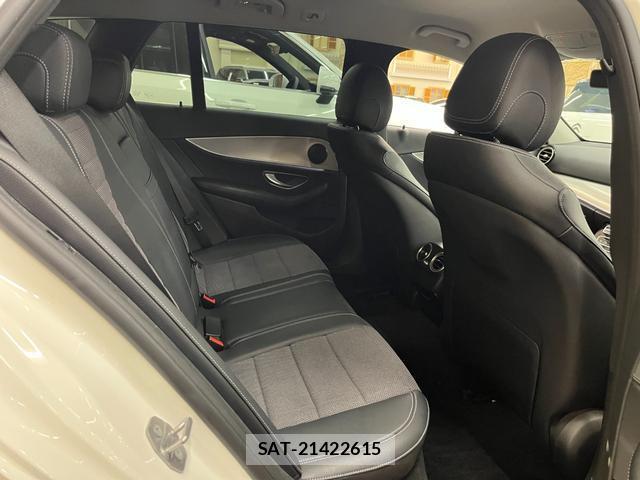 Mercedes Benz E-CLASS 2017-02 8283955-4