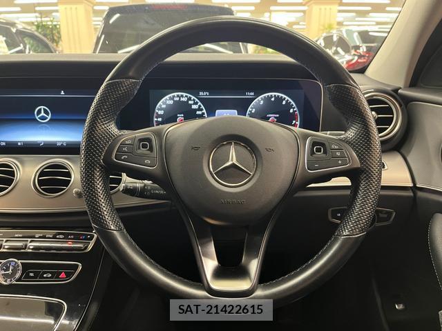 Mercedes Benz E-CLASS 2017-02 8283955-7