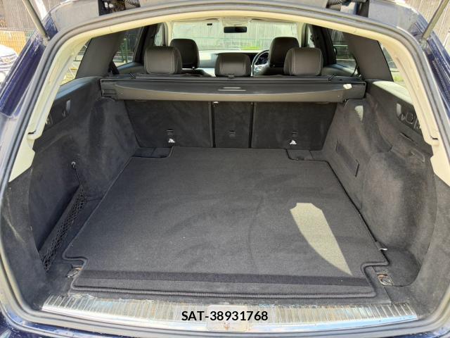 Mercedes Benz E-CLASS 2020-01 8285281-15