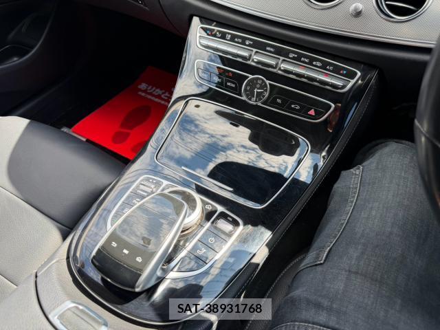 Mercedes Benz E-CLASS 2020-01 8285281-19