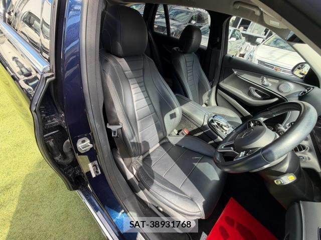 Mercedes Benz E-CLASS 2020-01 8285281-4