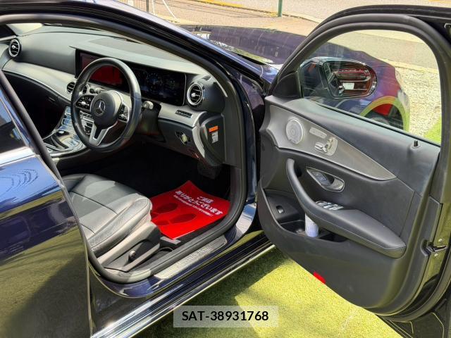 Mercedes Benz E-CLASS 2020-01 8285281-7
