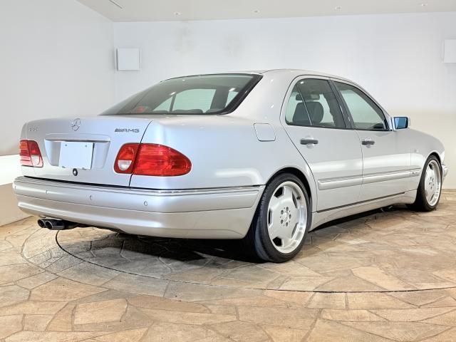 Amg E-CLASS 1997-07 8279225-2