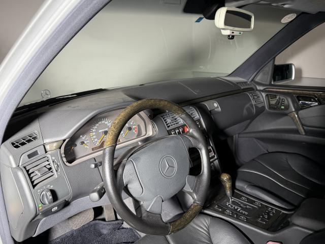 Amg E-CLASS 1997-07 8279225-3