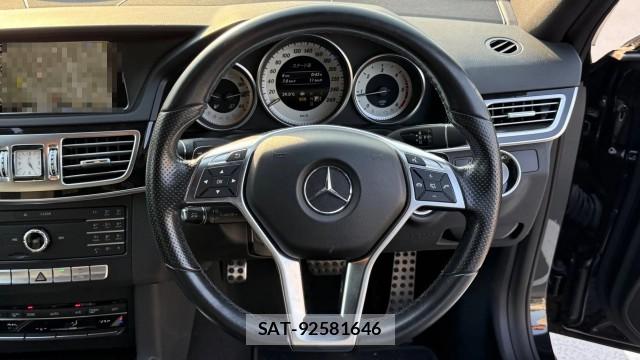 Mercedes Benz E-CLASS 2015-07 8281023-15