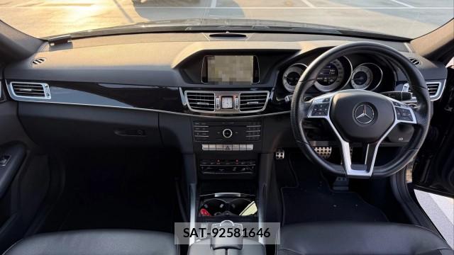Mercedes Benz E-CLASS 2015-07 8281023-2