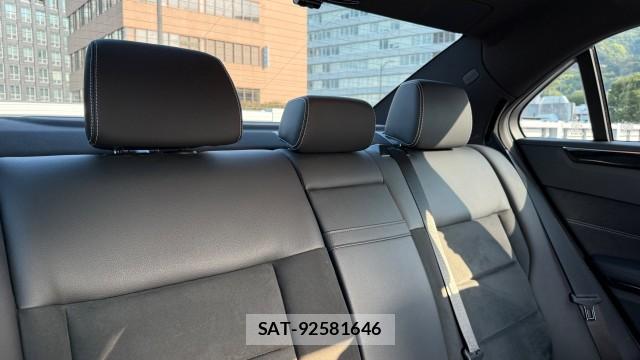 Mercedes Benz E-CLASS 2015-07 8281023-6