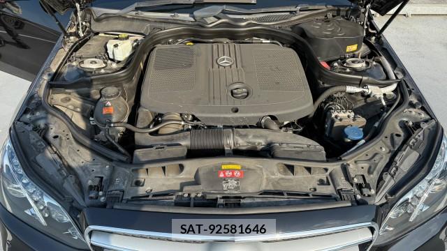 Mercedes Benz E-CLASS 2015-07 8281023-7