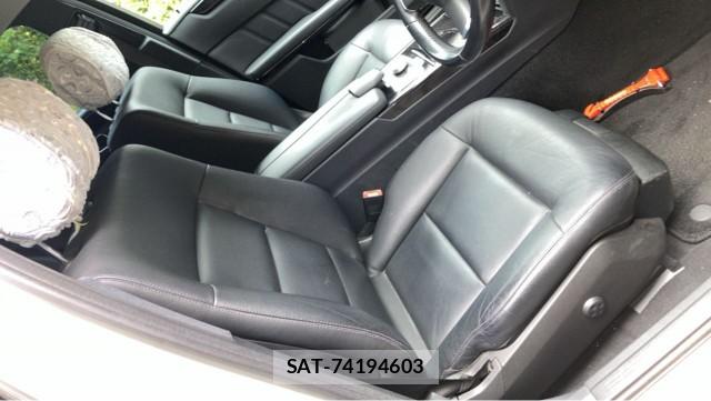 Mercedes Benz E-CLASS 2012-06 8281638-5