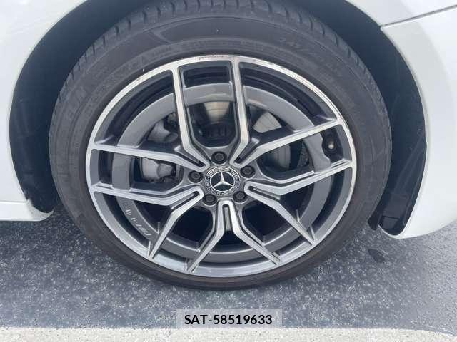 Mercedes Benz E-CLASS 2021-06 8283352-14