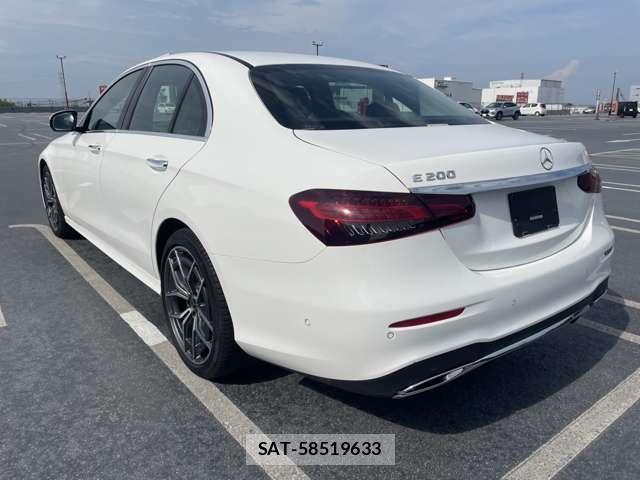 Mercedes Benz E-CLASS 2021-06 8283352-4