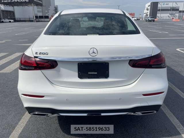Mercedes Benz E-CLASS 2021-06 8283352-5