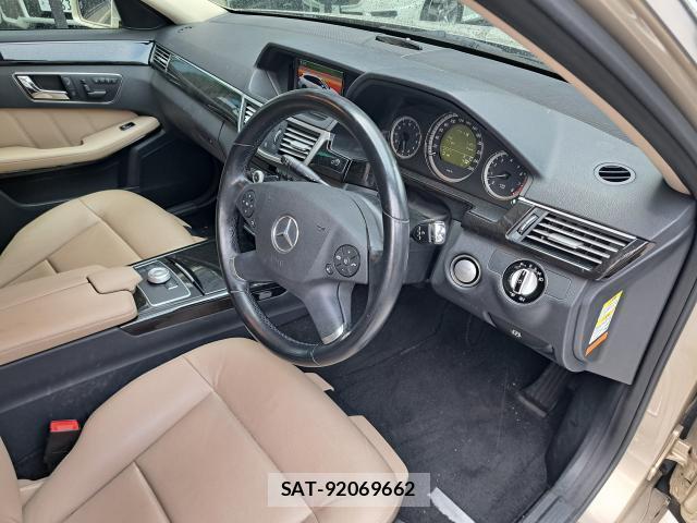 Mercedes Benz E-CLASS 2009-12 8284250-10