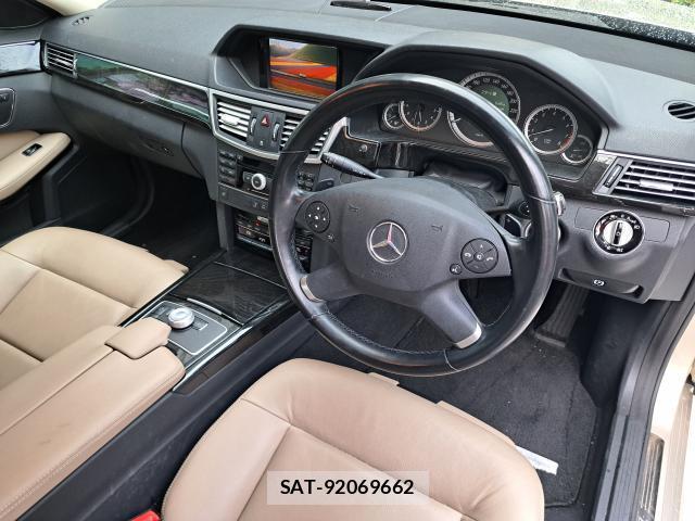 Mercedes Benz E-CLASS 2009-12 8284250-16