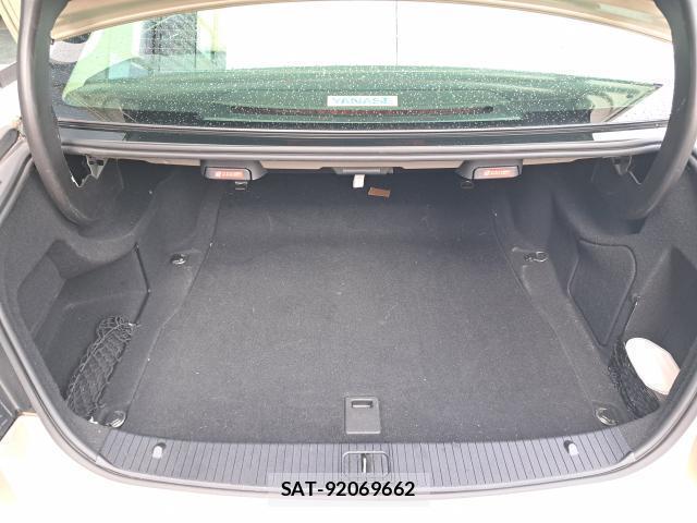 Mercedes Benz E-CLASS 2009-12 8284250-7
