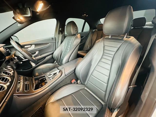 Mercedes Benz E-CLASS 2017-09 8284725-1