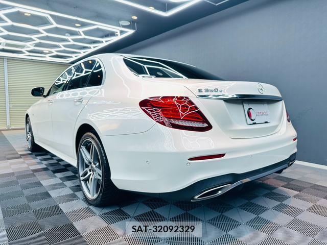 Mercedes Benz E-CLASS 2017-09 8284725-10