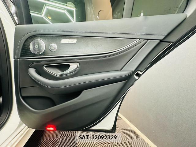 Mercedes Benz E-CLASS 2017-09 8284725-14