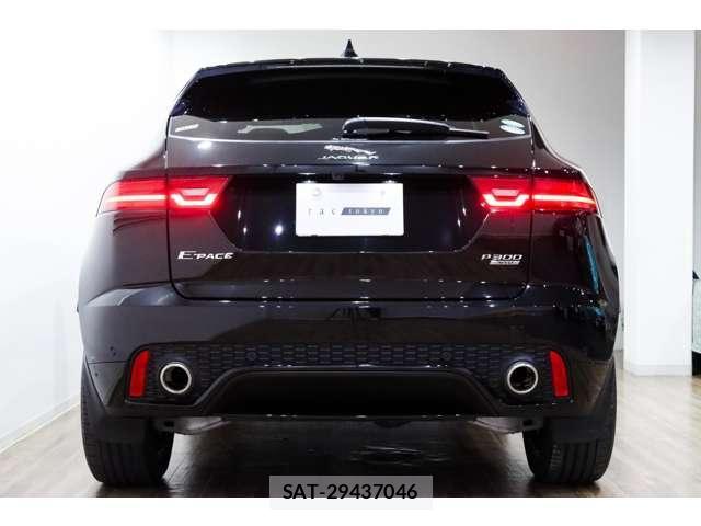Jaguar E-PACE 2020-05 8277670-6