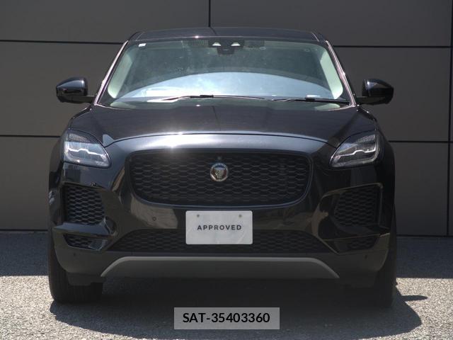 Jaguar E-PACE 2019-12 8279523-13