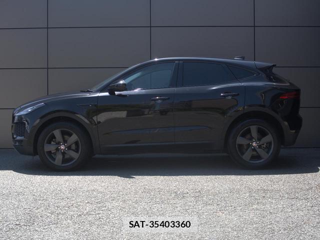 Jaguar E-PACE 2019-12 8279523-15