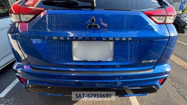 Mitsubishi ECLIPSE CROSS 2021-04 8281021-1