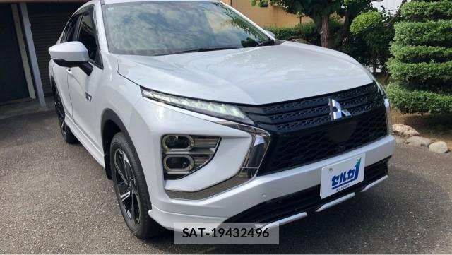 Mitsubishi ECLIPSE CROSS 2022-06 8281834-11