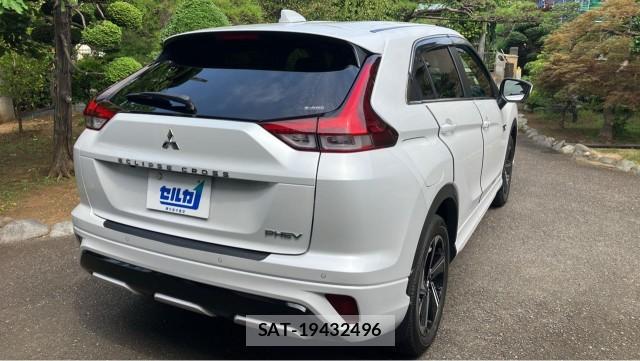Mitsubishi ECLIPSE CROSS 2022-06 8281834-12