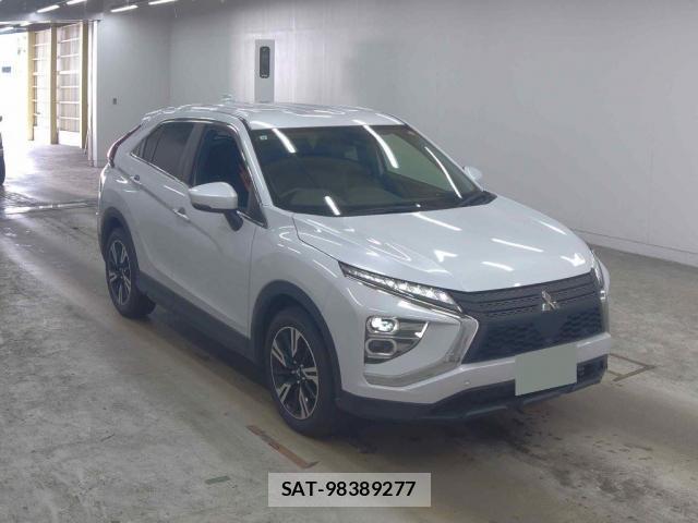 Mitsubishi ECLIPSE CROSS 2023-09 8277012-0