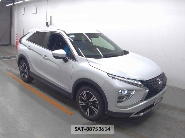 Mitsubishi ECLIPSE CROSS 2022-04 8278284-0