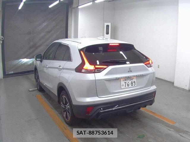 Mitsubishi ECLIPSE CROSS 2022-04 8278284-1