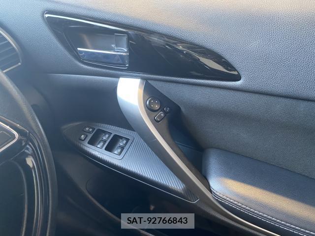 Mitsubishi ECLIPSE CROSS 2019-10 8284336-13