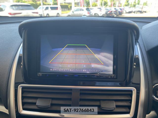 Mitsubishi ECLIPSE CROSS 2019-10 8284336-4