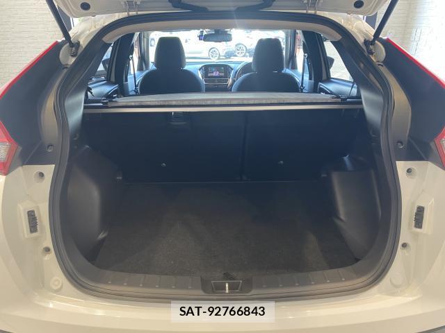 Mitsubishi ECLIPSE CROSS 2019-10 8284336-9