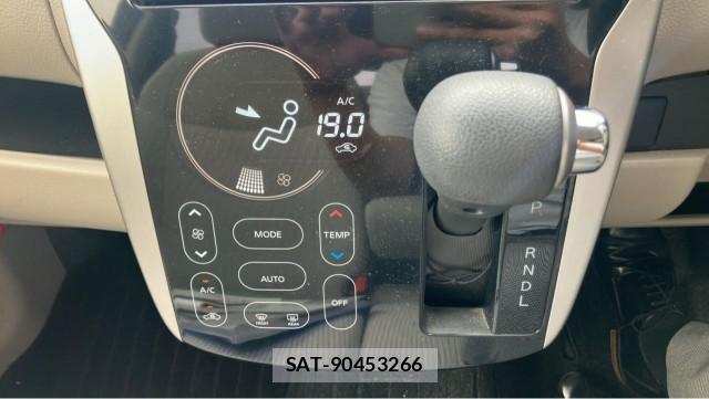 Mitsubishi EK WAGON 2013-06 8281575-14