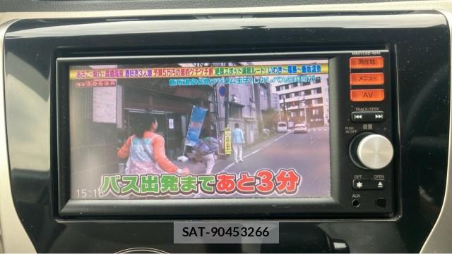 Mitsubishi EK WAGON 2013-06 8281575-4