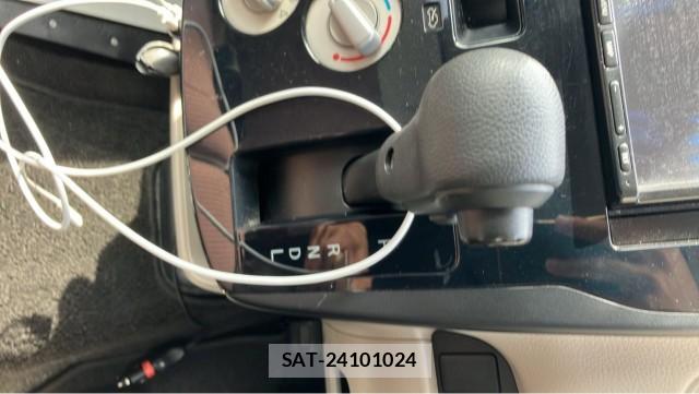 Mitsubishi EK WAGON 2019-01 8281616-14