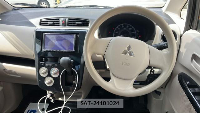 Mitsubishi EK WAGON 2019-01 8281616-16