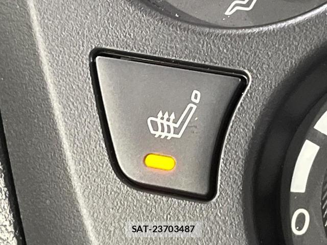 Mitsubishi EK WAGON 2024-12 8283811-5
