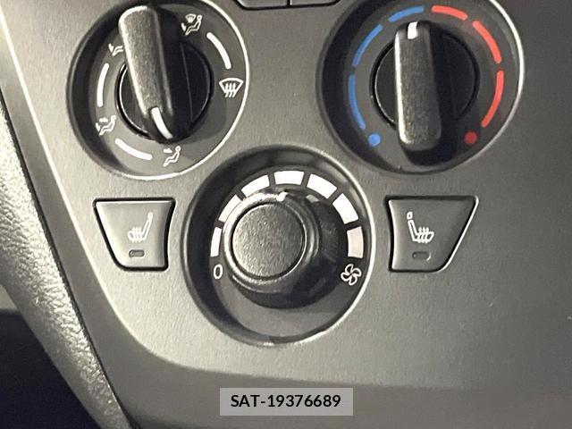 Mitsubishi EK WAGON 2024-12 8285204-5