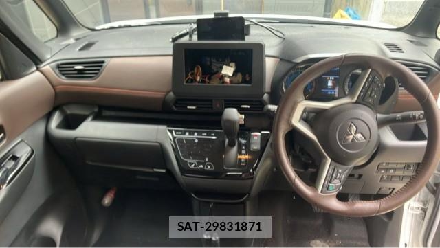 Mitsubishi EK X SPACE 2020-05 8281093-2