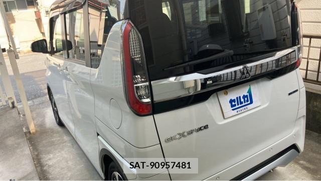 Mitsubishi EK X SPACE 2020-05 8281820-13