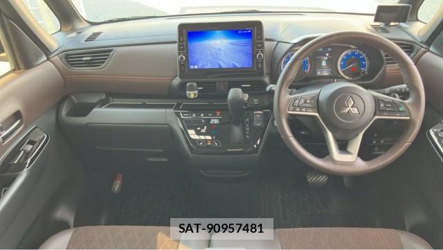 Mitsubishi EK X SPACE 2020-05 8281820-2