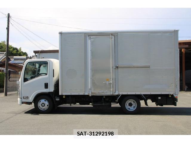 Isuzu ELF TRUCK 2016-09 8276799-3