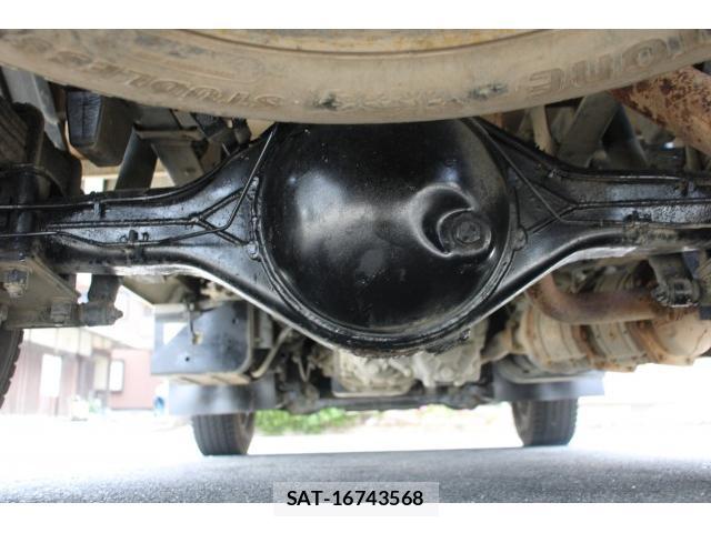 Isuzu ELF TRUCK 2019-08 8276806-14