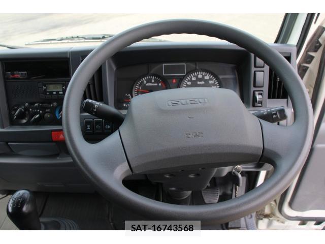 Isuzu ELF TRUCK 2019-08 8276806-17