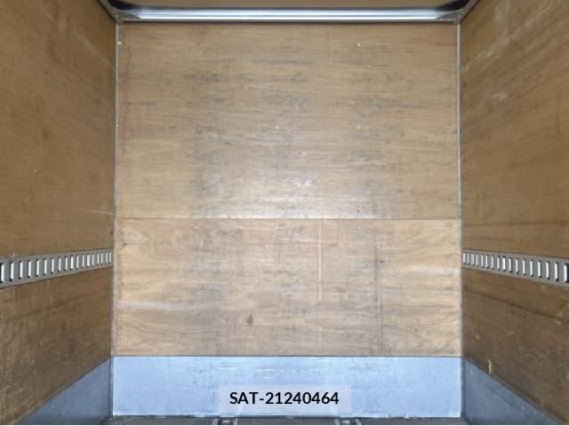 Isuzu ELF TRUCK 2018 8277797-2