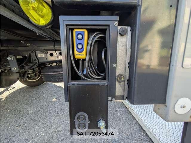 Isuzu ELF TRUCK 2024-12 8278136-18