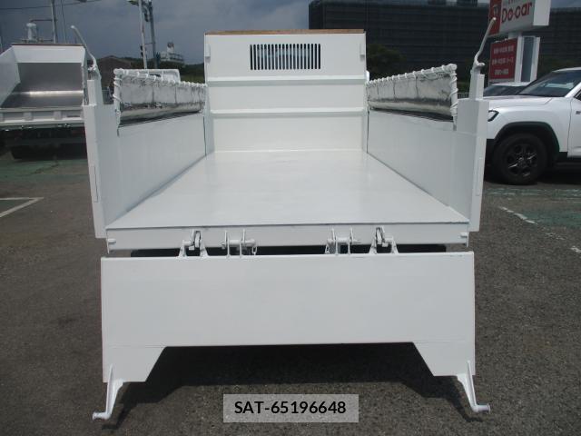 Isuzu ELF TRUCK 2020-12 8279560-2