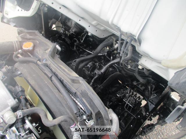 Isuzu ELF TRUCK 2020-12 8279560-6
